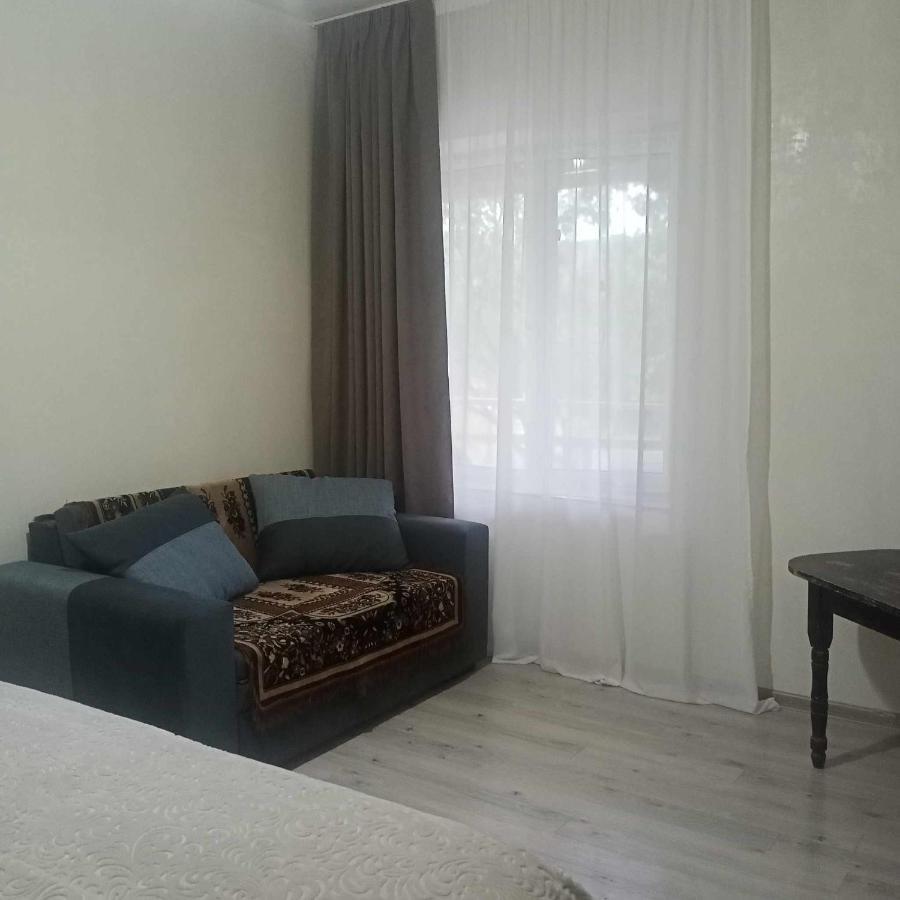 Mesxta Hotel Nakalakevi Luaran gambar